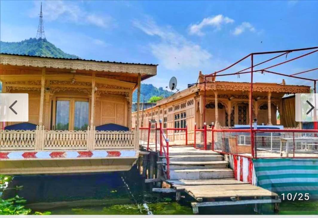 Hotel Lala Rukh Group Of Houseboats Srīnagar Exterior foto