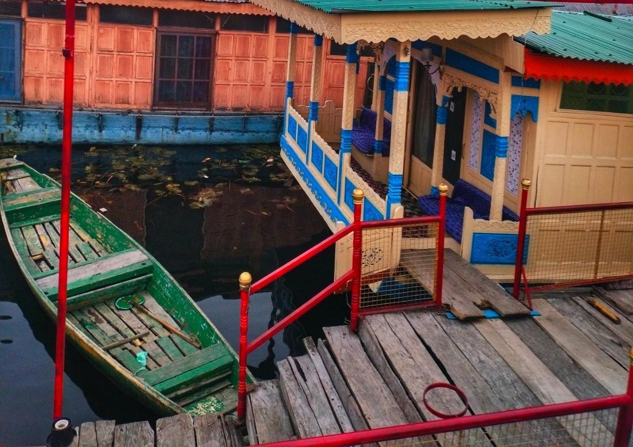 Hotel Lala Rukh Group Of Houseboats Srīnagar Exterior foto
