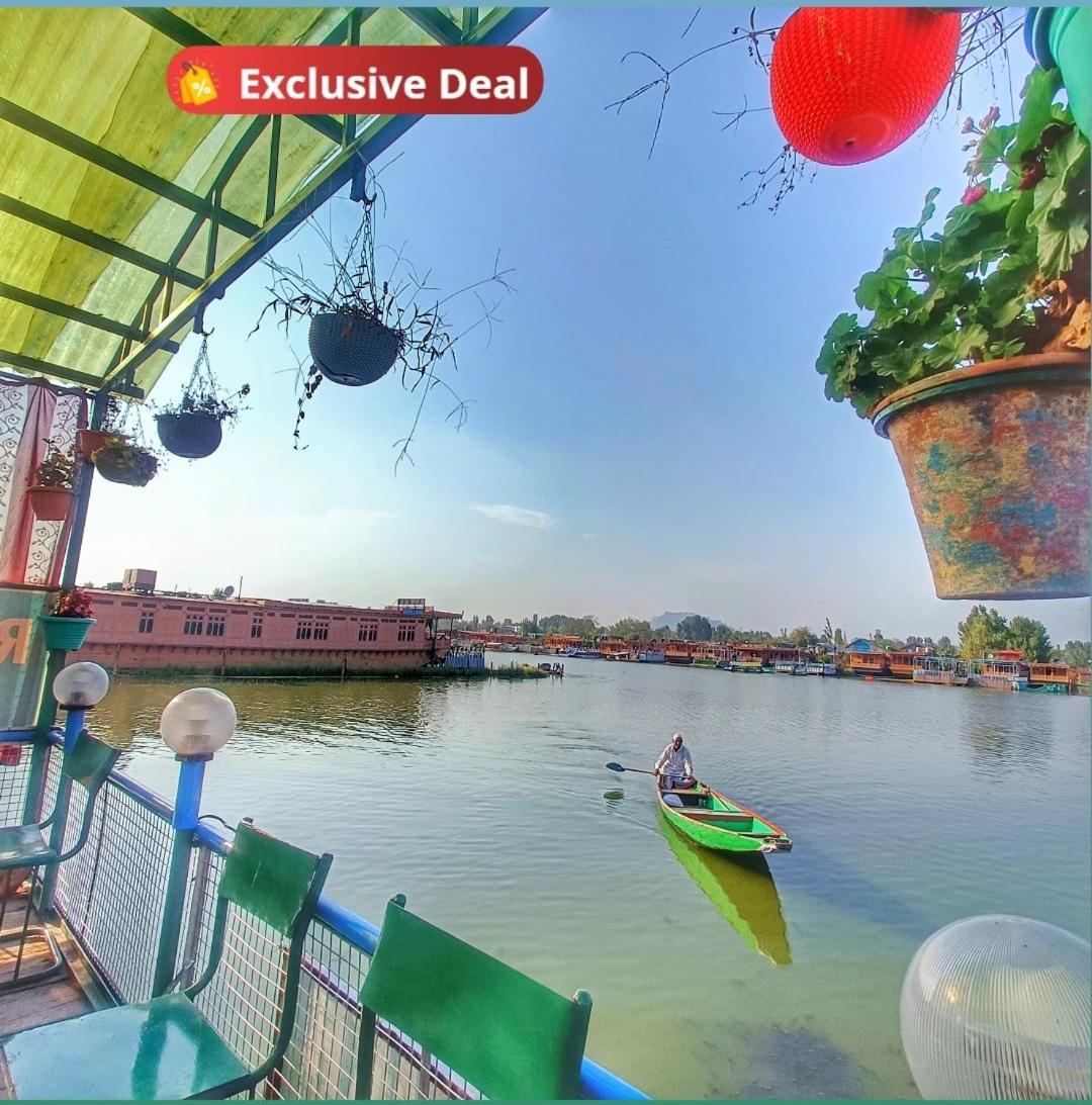 Hotel Lala Rukh Group Of Houseboats Srīnagar Exterior foto